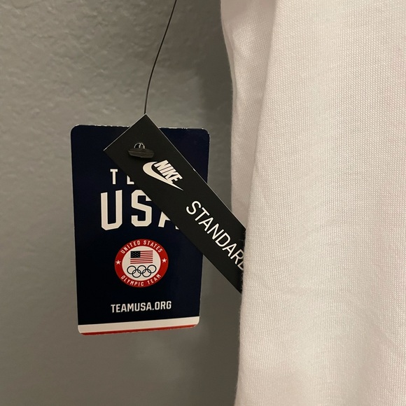 Ladies Team USA Nike Tee - Picture 4 of 5